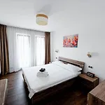 Lakeside By Iulius Mall-private Parking Cluj-Napoca