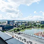 Lakeside By Iulius Mall-private Parking Appartement