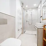 Lakeside By Iulius Mall-private Parking