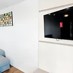 Lakeside By Iulius Mall-private Parking Cluj-Napoca