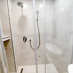 Lakeside By Iulius Mall-private Parking Appartement *