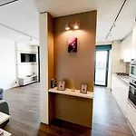 Lakeside By Iulius Mall-private Parking Apartament