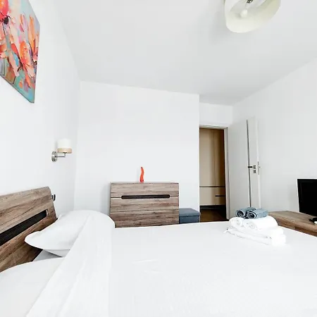 Lakeside By Iulius Mall-private Parking Cluj-Napoca