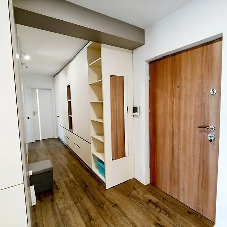 Lakeside By Iulius Mall-private Parking * Cluj-Napoca