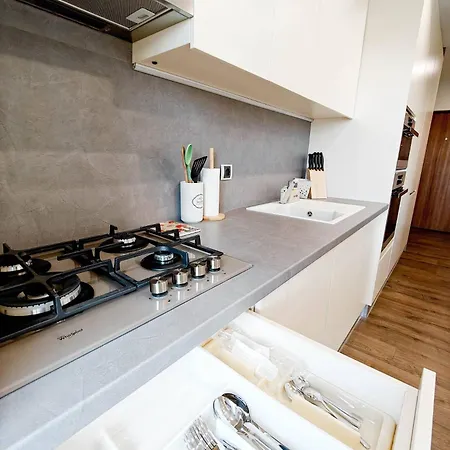 Lakeside By Iulius Mall