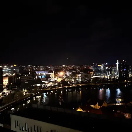 Lakeside By Iulius Mall Apartment